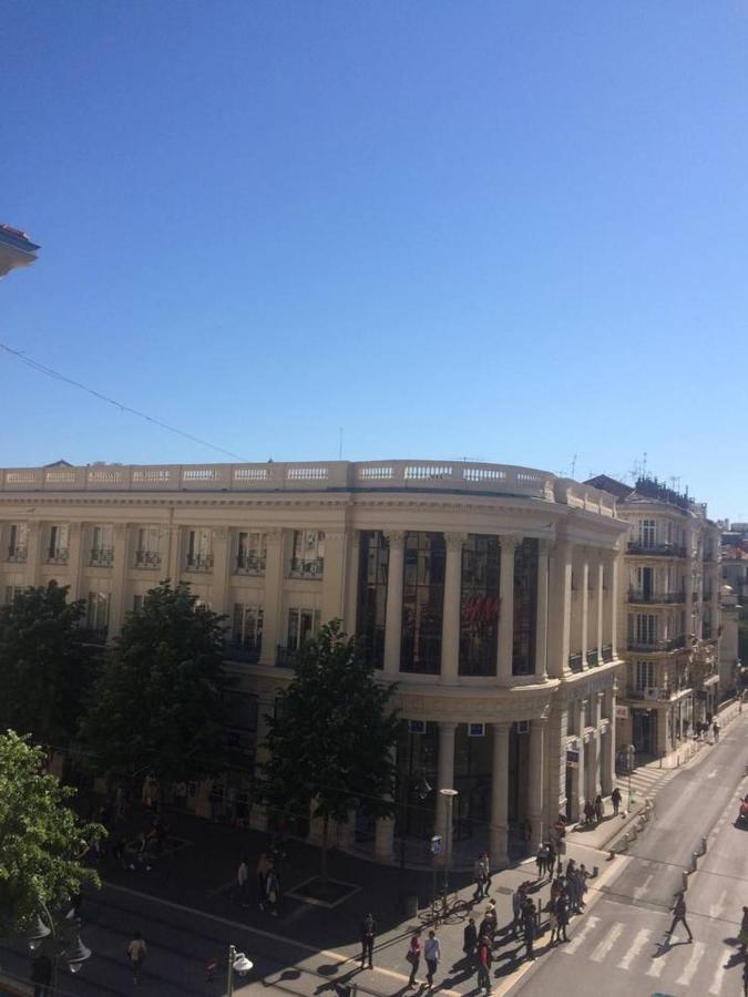 Adonis Aparthotel Nizza