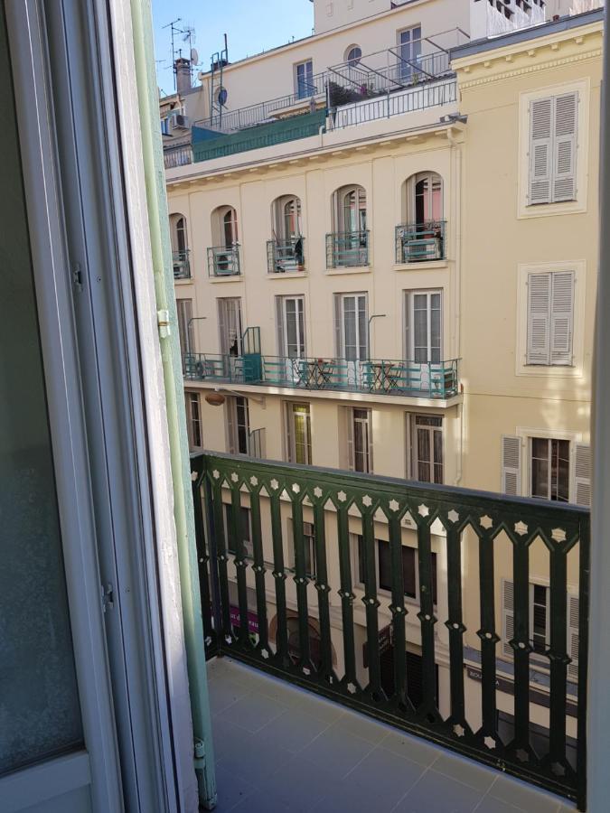 Aparthotel Adonis Nizza